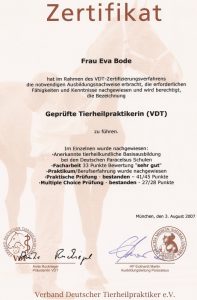 Zertifikat "Geprüfte Tierheilpraktikerin (VDT)"